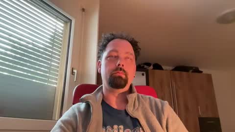 Snapshot of k1sexboy chatting on January 2026 08:19:01 AM niceoregano online show from January 2026 08:19:01 AM