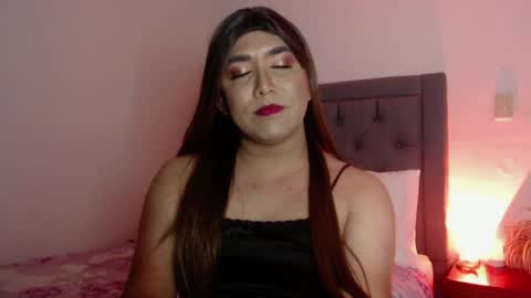 KIM  online show from April 2026 02:31:01 AM