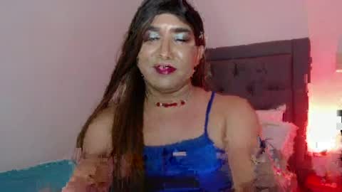 KIM  online show from April 2026 10:07:02 PM