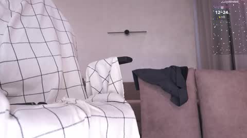 Amely online show from February 2025 08:17:01 AM