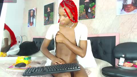 STORMI online show from October 2025 01:28:01 AM