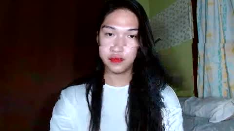 KYANA online show from January 2025 11:42:02 AM