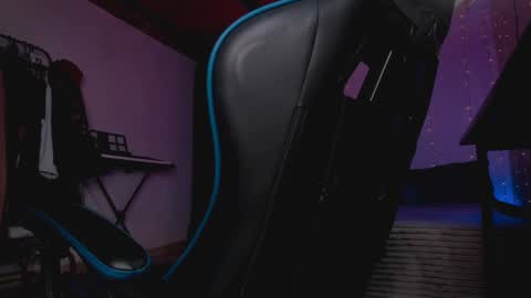 Snapshot of kael_owens chatting on November 2025 11:47:02 PM Kael Owens online show from November 2025 11:47:02 PM