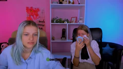 kaela_spell_ online show from October 2025 05:35:02 AM