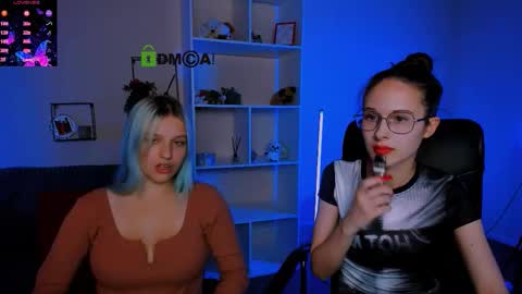 kaela_spell_ online show from October 2025 08:31:02 PM