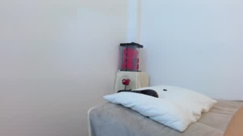 ChloeIndependient model online show from June 2026 05:43:02 PM