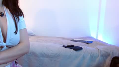 ChloeIndependient model online show from July 2026 04:11:01 PM