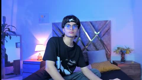 Kai online show from March 2026 07:58:02 PM