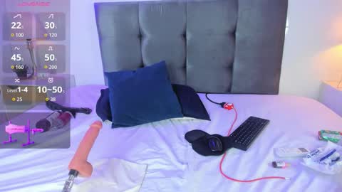 Kai online show from November 2025 09:15:01 PM