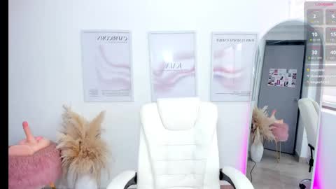 Snapshot of kaia_cam chatting on March 2025 02:51:02 PM    online show from March 2025 02:51:02 PM