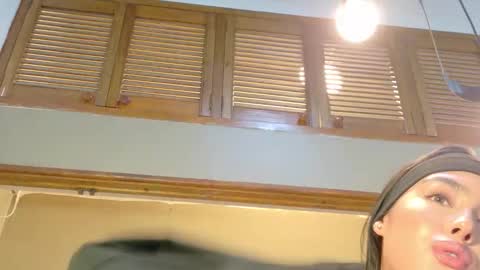 Snapshot of kaiawhite chatting on December 2025 09:22:02 PM kaiawhite online show from December 2025 09:22:02 PM