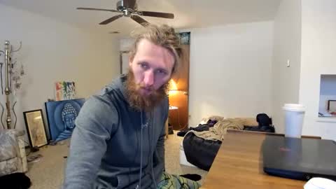 Kaiku77 online show from April 2026 08:43:02 PM