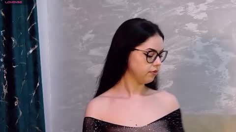 Kaila Lewis online show from July 2026 05:55:02 PM