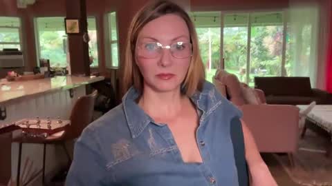 Kailee Smile online show from January 2025 03:13:01 AM