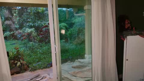 Kailee Smile online show from January 2026 03:43:01 AM