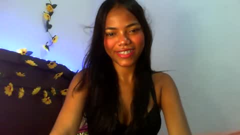 Snapshot of kailyn_ross chatting on June 2026 01:43:02 PM kailyn_ross online show from June 2026 01:43:02 PM
