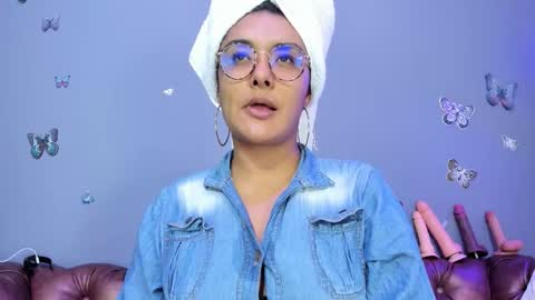 kaira_mosse_ online show from October 2025 11:55:02 AM