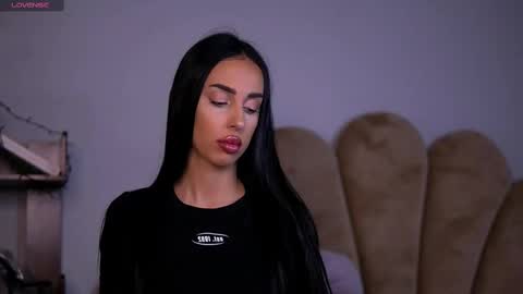 Kaira online show from February 2025 07:27:02 PM