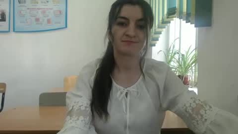 Milana online show from April 2026 03:18:01 AM