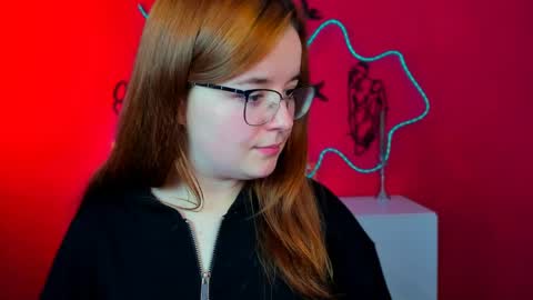 kaisy_honey online show from April 2026 07:01:01 AM