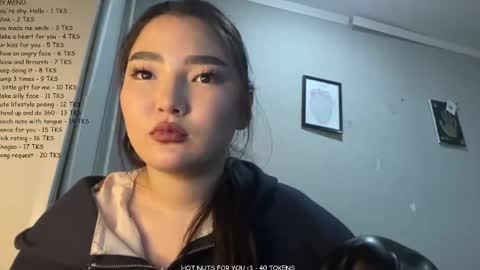 Sakura online show from May 2026 04:04:02 PM
