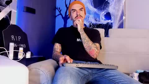 Kale online show from October 2025 11:03:01 AM