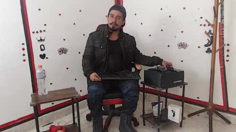 Kaleth online show from October 2025 11:16:02 PM