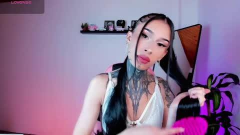 Snapshot of kali_ka chatting on May 2026 03:49:01 PM Kali Ka Please help me with your thumbs up its important dont forget my birthday on October 26 online show from May 2026 03:49:01 PM
