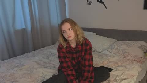 Emily online show from May 2026 06:08:02 AM