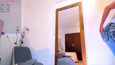 Snapshot of kamila_arias chatting on May 2026 07:32:02 PM online show from May 2026 07:32:02 PM