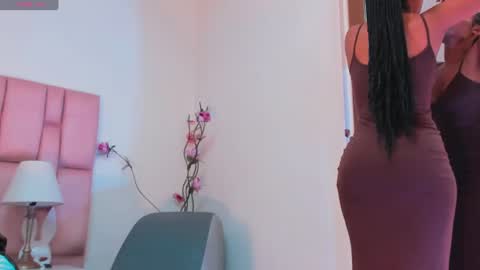 Snapshot of kamila_arias chatting on June 2026 01:04:02 PM online show from June 2026 01:04:02 PM