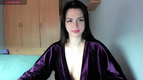 kamila_malina online show from December 2025 09:35:02 AM