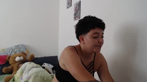 kammy   y   camila online show from October 2025 07:41:01 PM