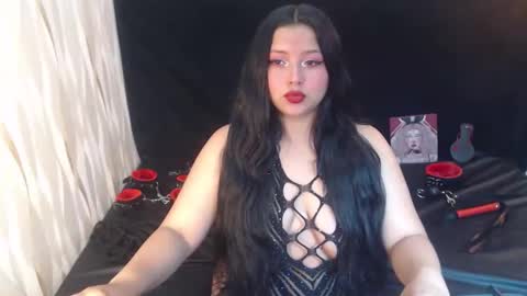 kamylabiker online show from April 2026 02:04:02 AM
