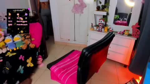 Snapshot of kandygirl_023 chatting on June 2026 12:22:02 PM hello Im Danni online show from June 2026 12:22:02 PM