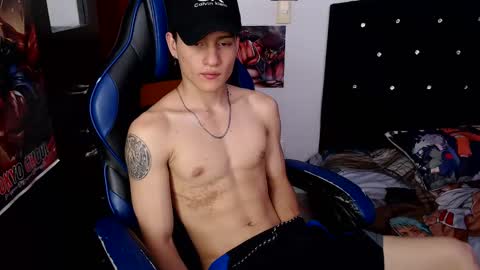 andres online show from March 2025 07:49:02 PM