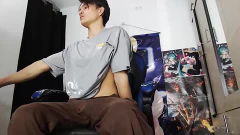 andres online show from December 2025 01:05:01 PM