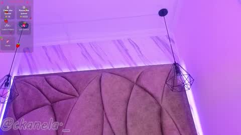 Cami online show from November 2025 12:26:01 PM