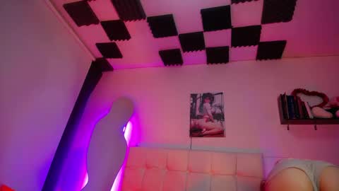 Snapshot of kaoz_33 chatting on March 2025 07:48:01 PM kaoz_33 online show from March 2025 07:48:01 PM