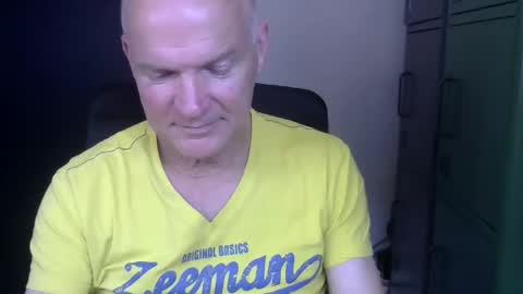 Robbie online show from April 2026 02:08:02 PM