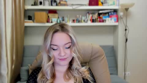 Kara. Off from 15th till 24th of December online show from November 2025 11:36:02 PM