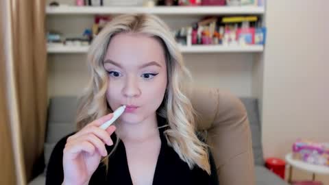 Kara. Off from 15th till 24th of December online show from April 2026 11:05:02 PM