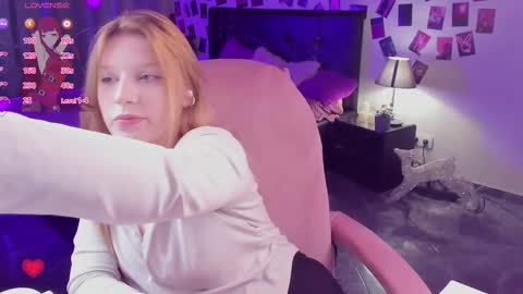 Lera online show from October 2025 08:53:02 PM