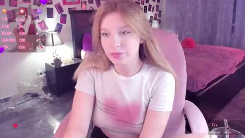 Lera online show from November 2025 09:04:01 PM