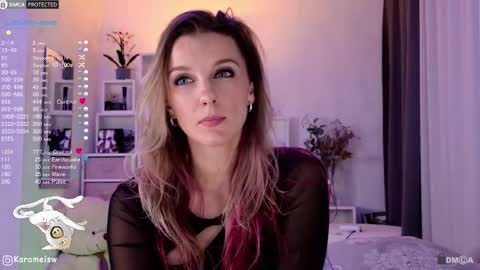 Julia online show from September 2025 10:24:01 PM