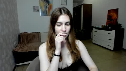 Snapshot of karawill chatting on May 2026 07:32:02 PM KaraWill online show from May 2026 07:32:02 PM