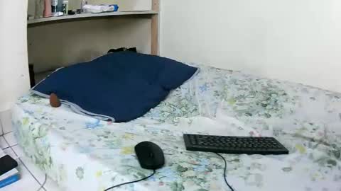 Snapshot of karenato chatting on March 2026 06:40:01 AM karenato online show from March 2026 06:40:01 AM