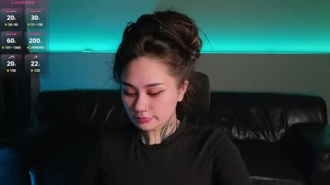 Snapshot of karenhotflirt chatting on June 2026 02:11:01 PM karenhotflirt online show from June 2026 02:11:01 PM