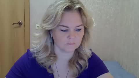 karennelsonx online show from October 2025 07:28:01 AM