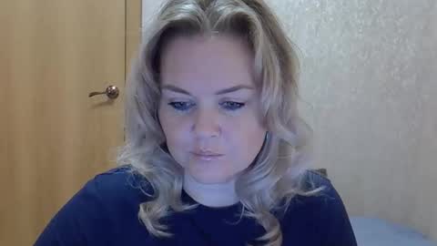 karennelsonx online show from October 2025 07:03:02 PM